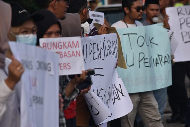 Jurnalis dan Pegiat Medsos di Bontang Gelar Aksi Tolak RUU Penyiaran, Ancaman Kebebasan Pers & Demokrasi