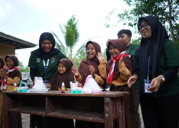 Membangun Negeri Bersama Badak LNG Melalui Badak Education Fair (BE-FAIR)