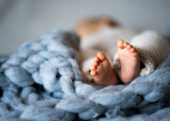 Sedih, Bayi Usia 1 Bulan 3 Minggu Dianiaya Ayah Kandung di Tanjung Laut Indah