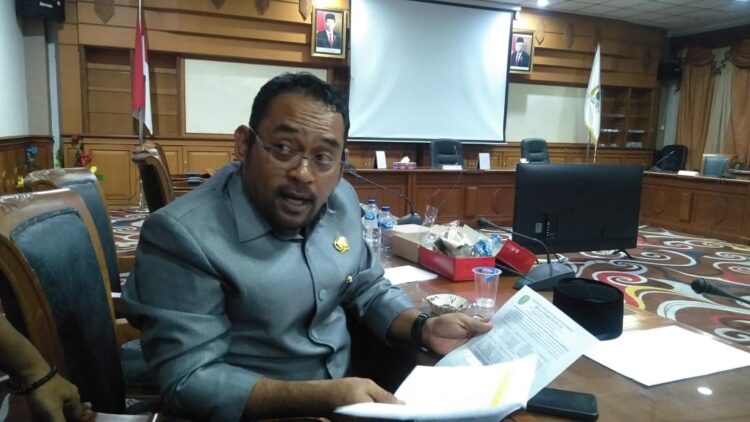 Bantu Petani Kaliorang, Faizal Rachman Janji Siap Bantu Tingkatkan Jalan Usaha Tani