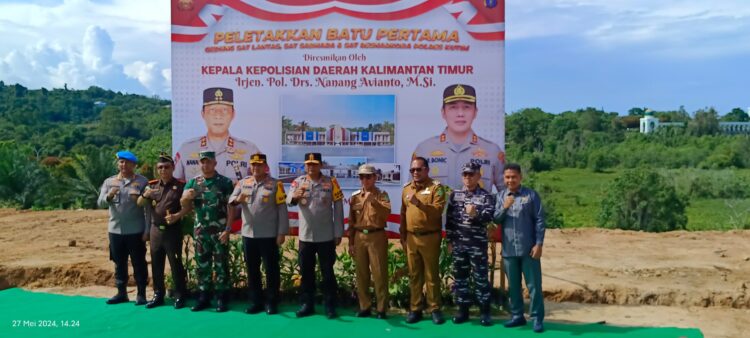 Ketua DPRD Kutim Hadiri Peletakan Batu Pertama Gedung Baru Polres Kutim