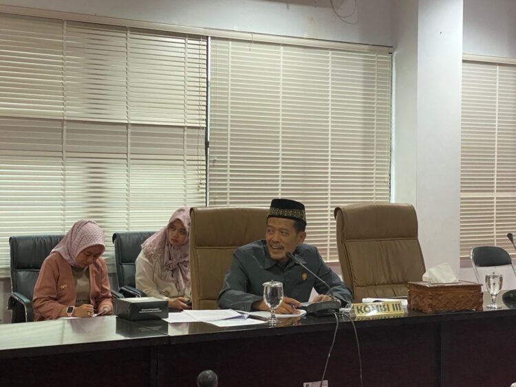 Raperda Pemberdayaan Wakaf Hampir Rampung, Inisiatif DPRD Cegah Sengketa 