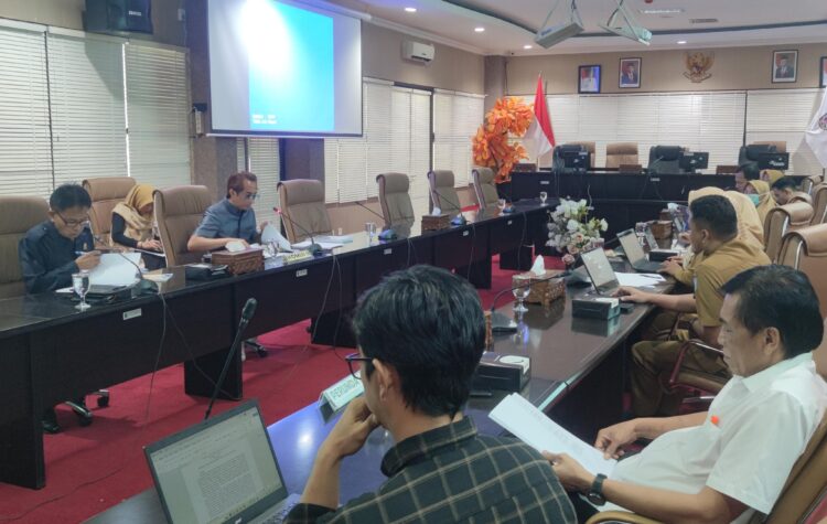 Raperda Perumda AUJ Masih Proses Pembahasan, Rustam Sebut Bakal Bedah Pasal per Pasal