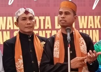 Kenakan Busana Adat, Nasrullah Tak Menampik Upaya Tarik Minat Etnis Jawa