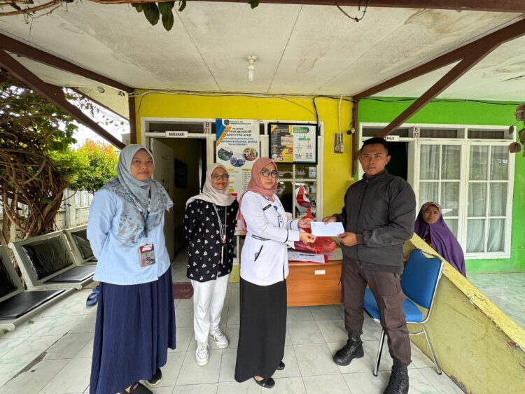 Peduli ODGJ, Badak LNG Salurkan Bantuan kepada Dinas Sosial dan Pemberdayaan Masyarakat Kota Bontang