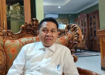 Soal Fenomena Pasar Tumpah, Joni Ingatkan Melanggar Regulasi