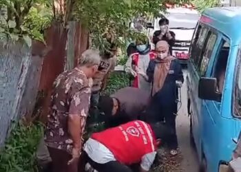 Heboh Sopir Angkot Ditemukan Meninggal Dunia di Jalan Durian Pisangan