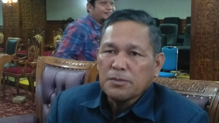 Dewan Kecewa Proyek Jembatan Penghubung Desa Juk Ayaq-Muara Pantun Hampir Pasti Molor