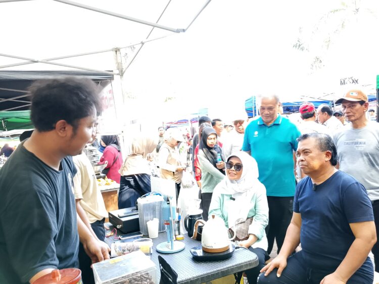 Datangi Sunday Market, Neni-Agus: UMKM Naik Kelas dengan Pelatihan & Bantuan Modal