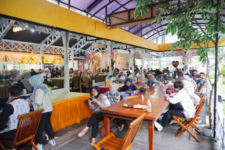 Berdayakan UMKM Lokal, Pupuk Kaltim Libatkan Puluhan Usaha Kecil dalam Rangkaian HUT Ke-47