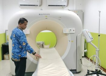 Perbedaan Signifikan Jumlah Pasien Radiologi dengan dan Tanpa Kontras di RSUD Taman Husada
