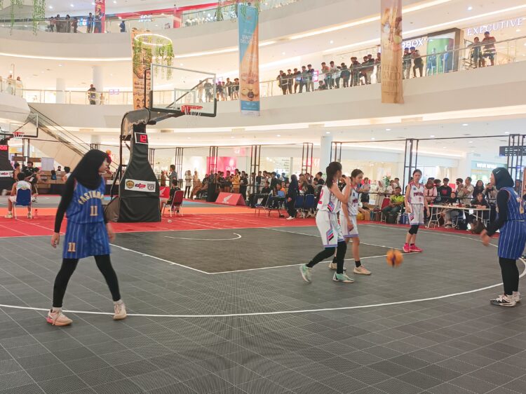 Kembangkan Potensi Atlet Muda, Dispora Kaltim Selenggarakan Turnamen Basket 3×3