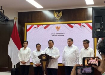 Prabowo Umumkan Upah Minimum 2025 Naik 6,5 Persen