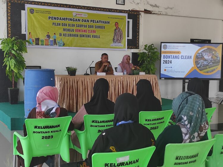 Jalankan Bontang Clean, DLH Gelar Pendampingan Pilah Sampah di BK dan Bontang Baru