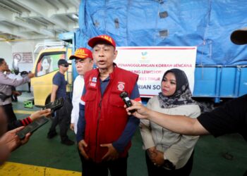 Pergeseran Tanah Landa Kabupaten Cianjur, Kemensos Evakuasi Warga dan Beri Bantuan Logistik