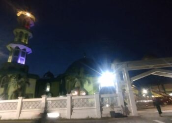 Remaja Mojok di Masjid Nurul Iman Berbas Tengah, Imam Nilai Sangat Meresahkan