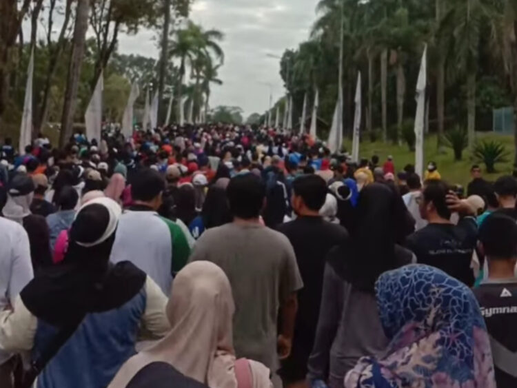 Fun Walk HUT Pupuk Kaltim Meriah dengan Puluhan Ribu Peserta & Hadiah Spektakuler