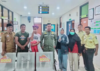 Bikin Panik, ODGJ Bakar Kain di Atas Motor, Dievakuasi ke RSUD Bontang