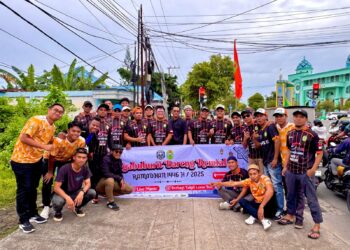 Semangat Berbagi, Remtal Bagikan 1000 Kotak Takjil di Bontang Selatan