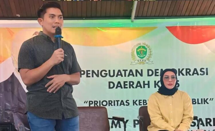 Jadi Narasumber Penguatan Demokrasi, Andi Faiz: Pentingnya Kebijakan Partisipatif