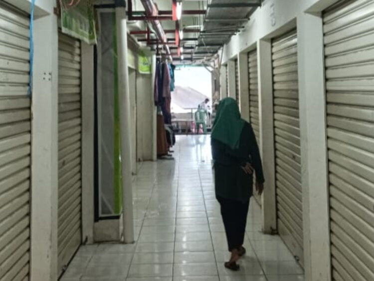 Lapak Pasar Tamrin Banyak Kosong, Rustam: Transaksi Banyak di Luar Bangunan