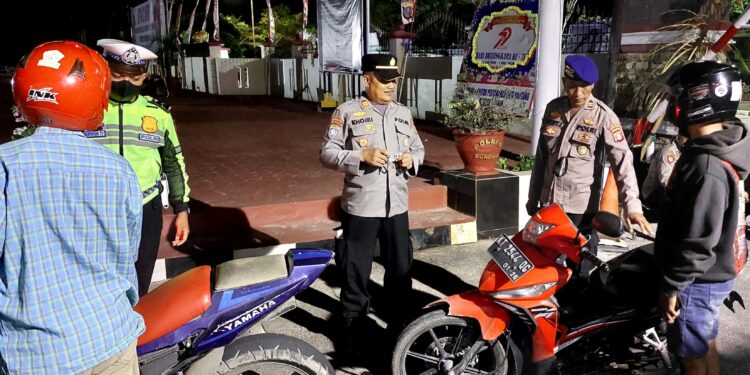 Polisi di Bontang Razia Knalpot Brong, Puluhan Pemotor Ditilang