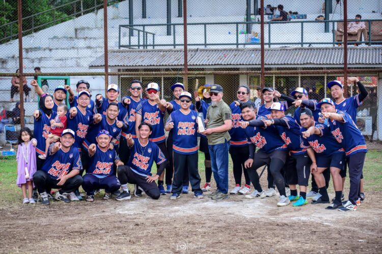 Kalahkan Juara Bertahan, PKT BSC Rebut Juara 1 Sumatra Slowpitch Festival 2025