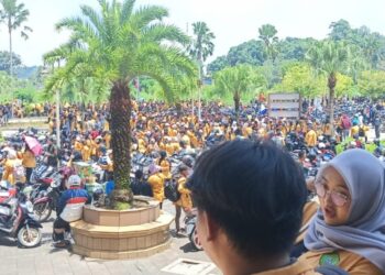Ribuan Mahasiswa Bergerak Menuju DPRD Kaltim, Suarakan 11 Tuntutan