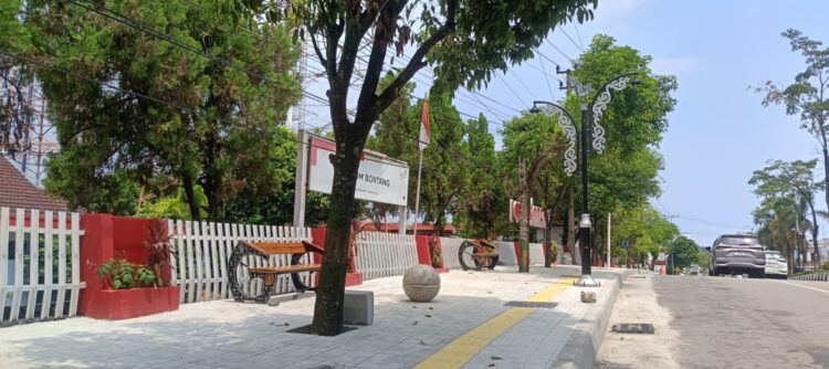 Warganet Puji Trotoar MT Haryono, Harap Lok Tuan Segera Nyusul