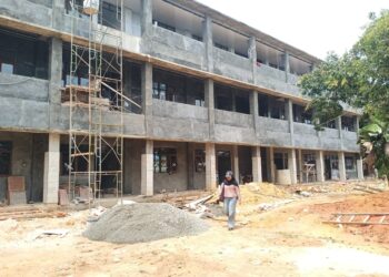 Sempat Mangkrak, Pembangunan SMPN 1 Bontang Kembali Dikebut