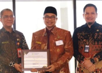 DPPKB Kutim Raih Apresiasi Orang Tua Asuh Program GENTING Kaltim 2025