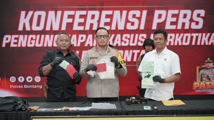 Dibayar Rp10 juta, Kurir Gagal Masukkan 1 Kg Sabu & 50 Butir XTC ke Bontang