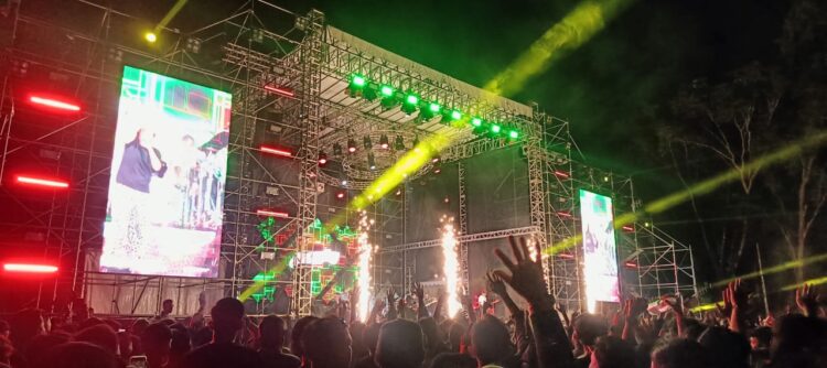 Shaggydog ‘Goyang’ Ribuan Penonton di Pupuk Kaltim Fest 2025