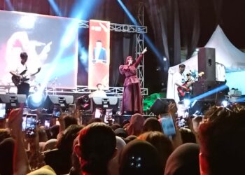 Pecah! Selfi Yamma Sukses Hibur Ribuan Warga Bontang di Panggung KKSS