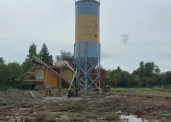 Tanpa Sosialisasi, Pembangunan Batching Plant di Tanjung Laut Indah Ditolak Warga