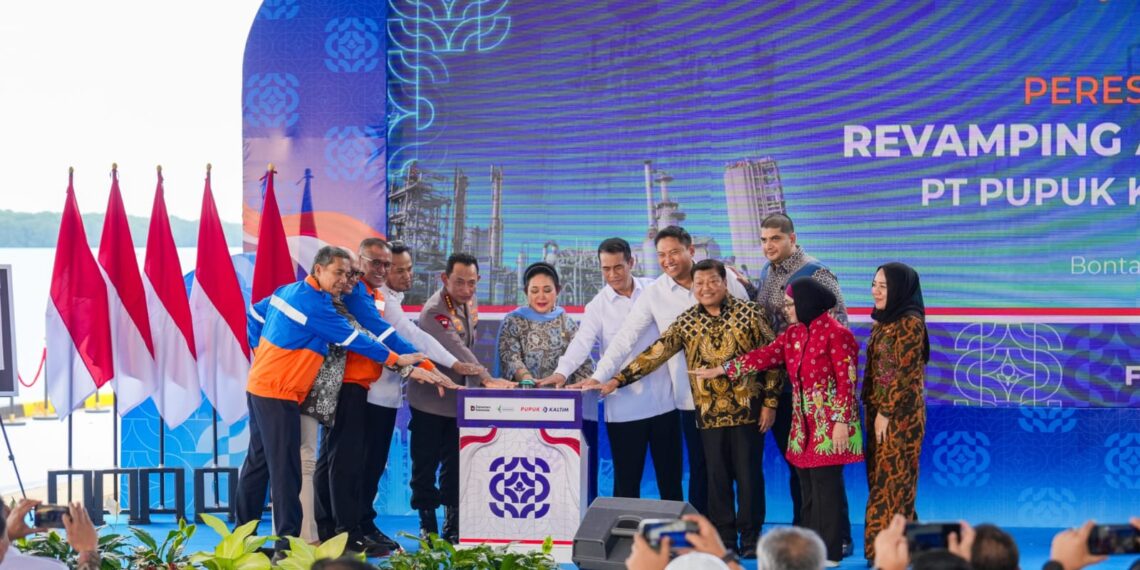 Dukung Keberlanjutan Swasembada Pangan, Pupuk Indonesia Resmikan Modernisasi Pabrik Tertua Pupuk Kaltim