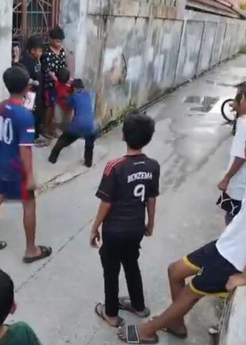 Beredar Video Perkelahian 1 vs 1 Bocil di Rawa Indah, Ditontonin Sejumlah Temannya