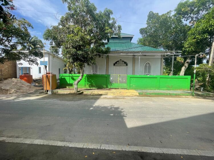 Hadirkan Hafiz Internasional, Musholla Miftahul Jannah Programkan Tarawih 1 Malam 1 Juz