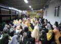 Hangatnya Ramadan Berbaur dengan Warga, Golkar Bontang Salurkan Paket Sembako