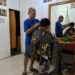 Geliat Ekonomi Jelang Lebaran, Jasa Cukur Rambut di Bontang Banjir Orderan