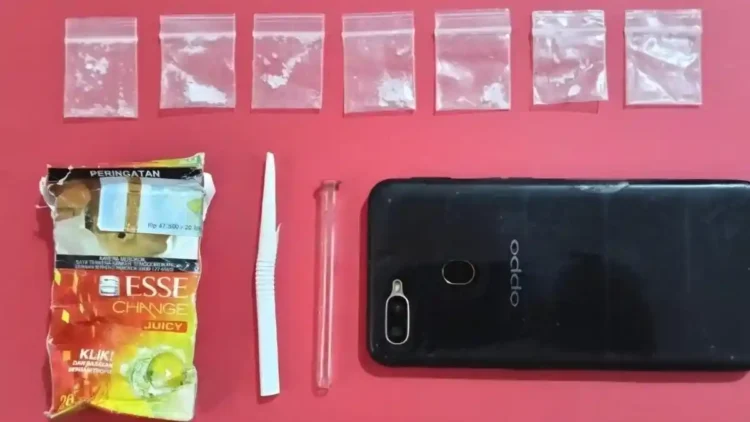 Bawa 1,92 Gram Sabu dalam Kotak Rokok, Pria 29 Tahun Ditangkap di Jalan Parikesit