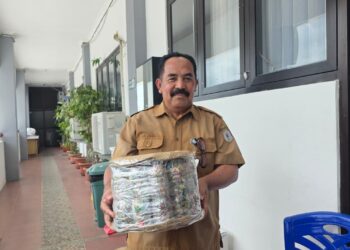 Inovasi Kreatif Siswa SMPN 2 Bontang, Ubah Sampah Plastik Jadi Tempat Duduk Cantik