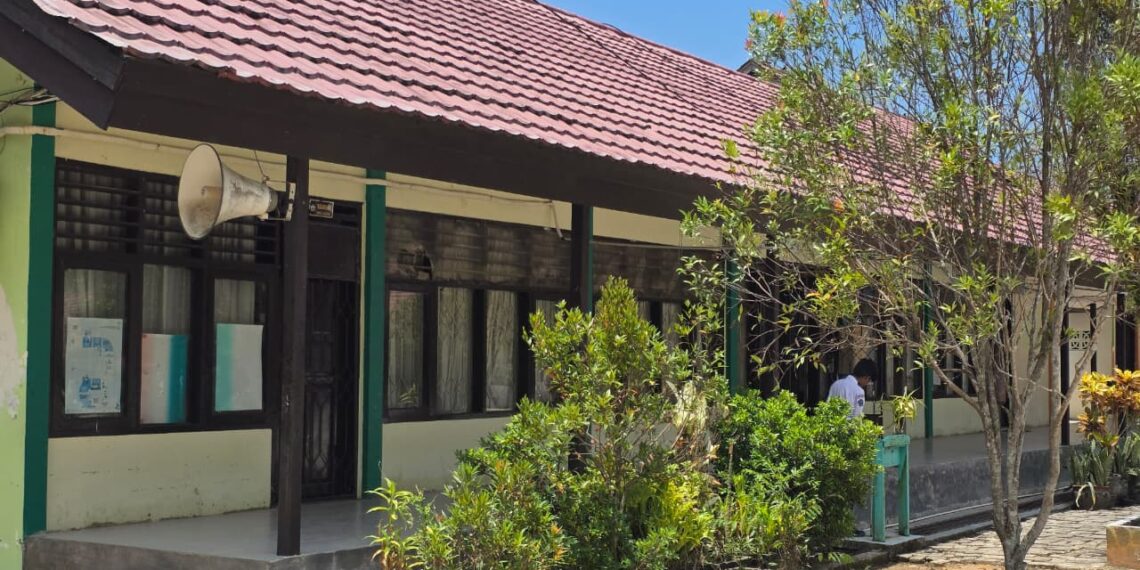 Tanamkan Disiplin, SMPN 4 Bontang Perkuat Rutinitas Siswa Sejak Pagi