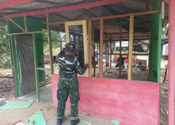 Satgas TMMD ke-128 Kodim 0908/Bontang Mulai Bangun Dinding RTLH di Desa Sidomulyo