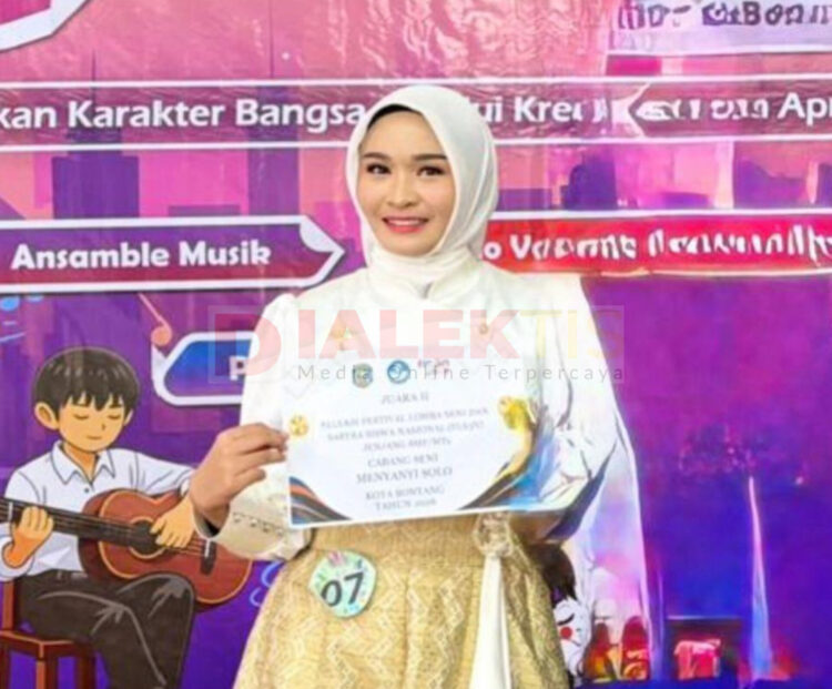 Siswi SMPN 3 Bontang Raih Juara 2 Solo Vocal FLS3N Tingkat Kota