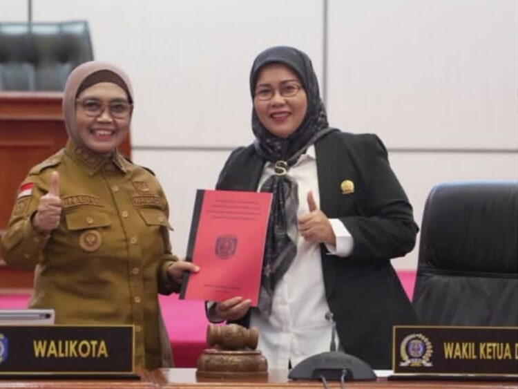 Sitti Yara Pimpin Rapat 8 Raperda Baru, Insentif Guru Swasta hingga Bencana Industri