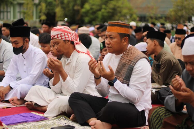 Kodim 0908/Bontang Gelar Salat Idul Adha 1447 H dan Penyembelihan Hewan Kurban