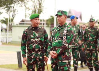 Pangdam VI/Mulawarman Kunjungi Kodim 0908/Bontang, Berikan Arahan Kepada Prajurit