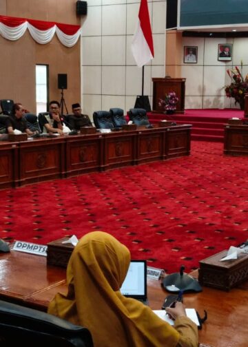 Disorot Dewan, DLH Ungkap Lima Bulan Retribusi Sampah Sudah Capai Rp1,3 Miliar