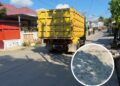 Truk Tanpa Penutup Kembali Dikeluhkan, Koral Sisa Angkutan Berhamburan